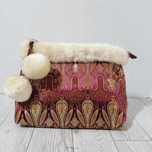 NWT Bath & Body Works Burgundy Damask Jacquard Shimmer Make up Bag Pom Pom OS